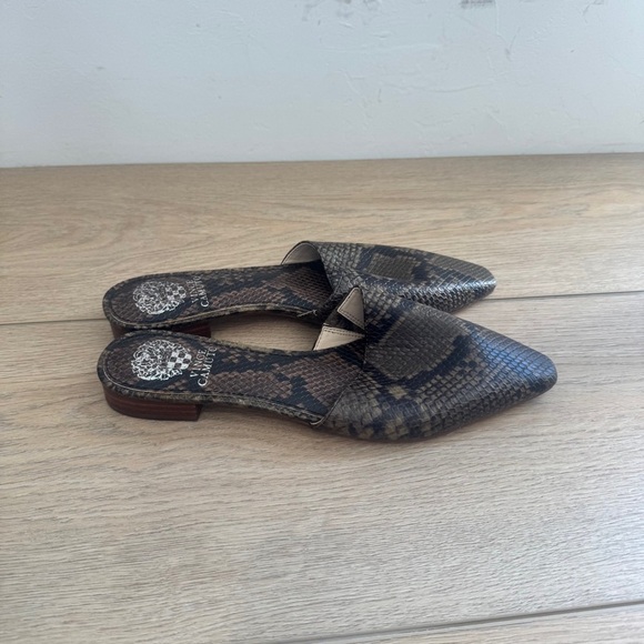 Vince Camuto Snake Printed Pointed Flats - Picture 2 of 6